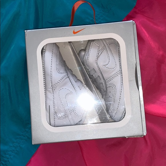 Nike Other - Nike Air Force 1